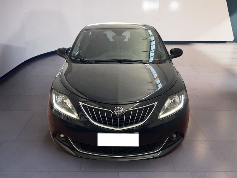 Lancia Ypsilon III 2021 1.0 firefly hybrid Gold s&s 70cv  usato a Torino