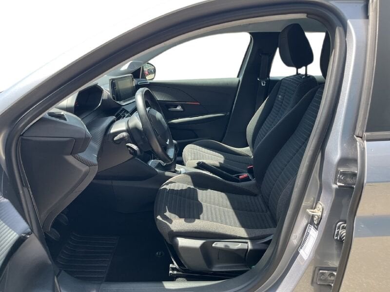 Peugeot 208 II 2019 1.2 puretech Active s&s 75cv benzina usato a Torino