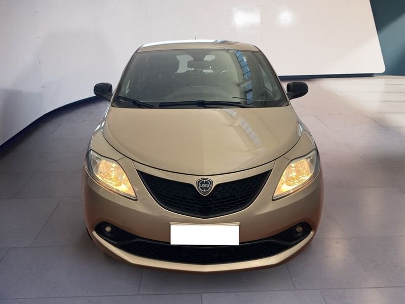 Lancia Ypsilon III 2015 1.0 hybrid Gold s&s 70cv ibrida usato a Torino