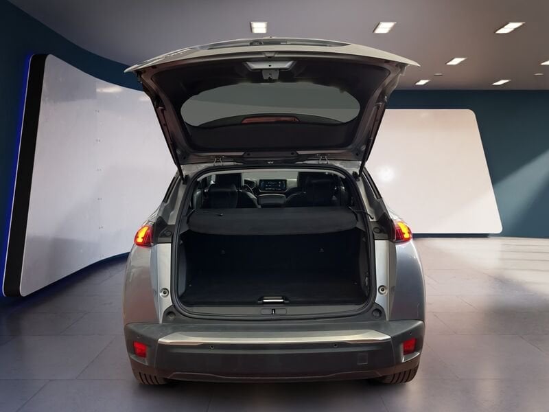 Peugeot 2008 II 2020 e- Allure Pack 100kW  usato a Torino