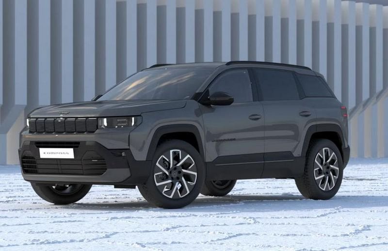 Jeep Compass III 2025 1.2 turbo 48V e-hybrid Summit fwd 145cv edct6  km0 a Torino