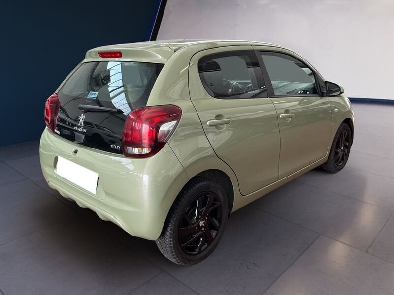 Peugeot 108 1.0 vti Active s&s 5p neopatentati benzina usato a Torino