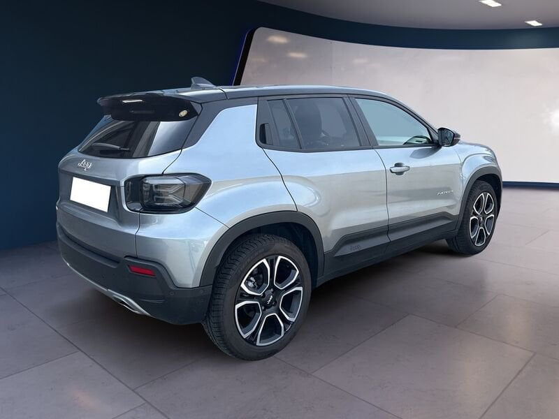 Jeep Avenger 2022 1.2 turbo Summit fwd 100cv benzina usato a Torino