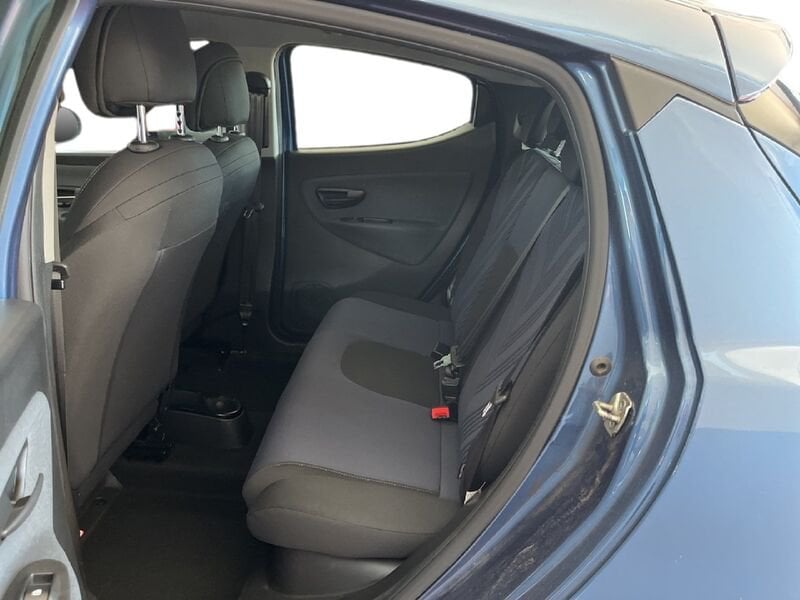 Lancia Ypsilon III 2021 1.0 firefly hybrid Gold s&s 70cv ibrida usato a Torino