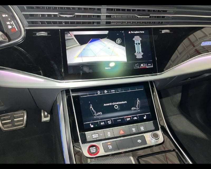 Audi Q8 I 2018 S 4.0 tfsi quattro tiptronic benzina usato a Torino