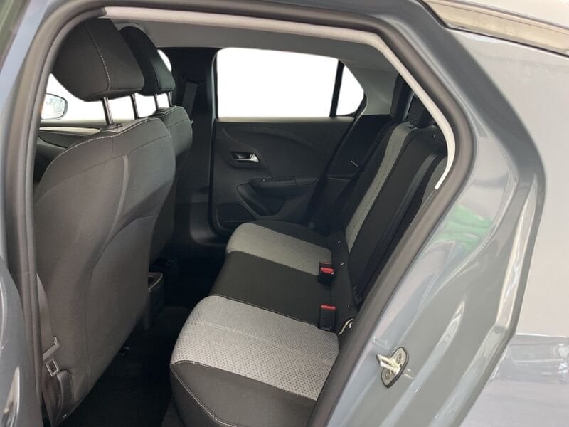 Opel Corsa Nuova 1.2 100 MT6 benzina usato a Torino