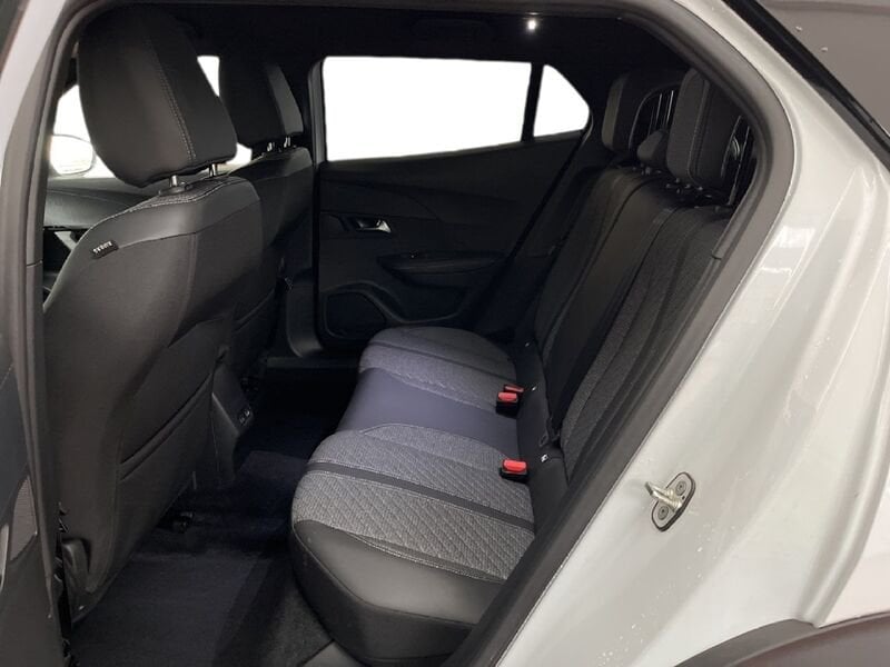 Peugeot 2008 II 2023 1.2 puretech Allure s&s 100cv benzina usato a Torino