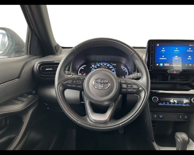 Toyota Yaris Cross 1.5h Trend awd-i 116cv e-cvt usato a Torino