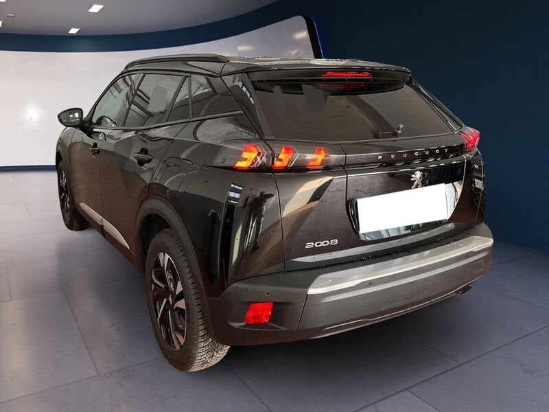 Peugeot 2008 II 2020 1.2 puretech Allure Pack s&s 100cv usato a Torino