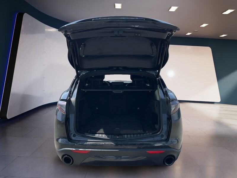 Alfa Romeo Stelvio 2023 2.2 t Sprint rwd 160cv auto diesel usato a Torino