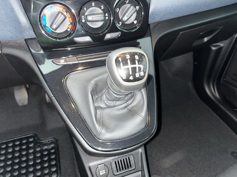 Lancia Ypsilon III 2021 1.0 firefly hybrid Gold s&s 70cv  usato a Torino