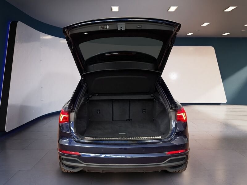 Audi Q3 II 2018 35 2.0 tdi S line edition s-tronic diesel usato a Torino