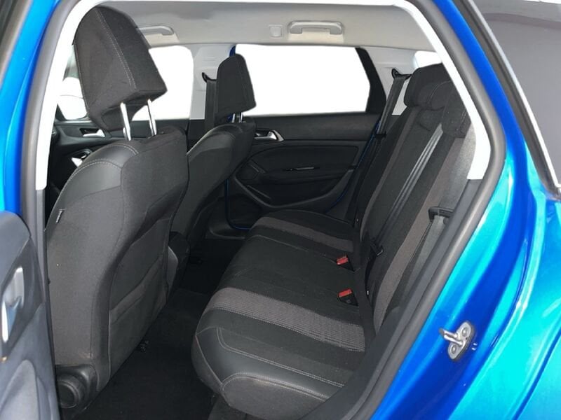 Peugeot 308 II 2018 SW SW 1.5 bluehdi Allure Pack s&s 130cv my20 diesel usato a Torino