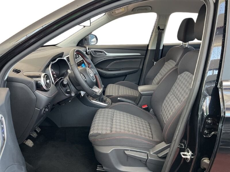 MG ZS 2024 1.5 Classic Comfort benzina usato a Torino