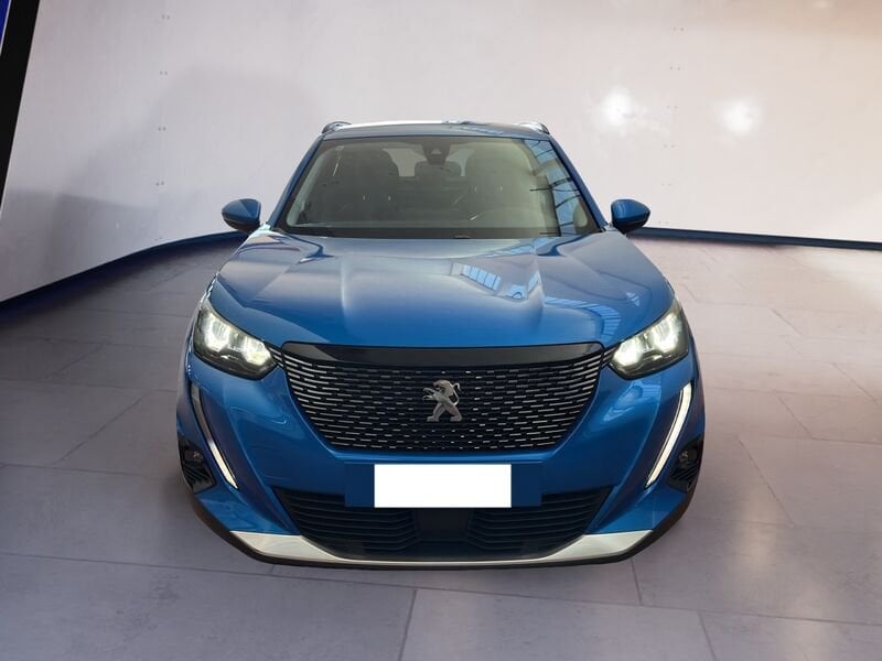 Peugeot 2008 II 2020 1.2 puretech Allure s&s 100cv benzina usato a Torino