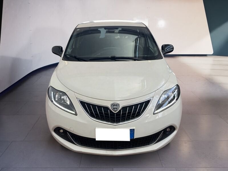 Lancia Ypsilon III 2021 1.0 firefly hybrid Gold s&s 70cv 5p.ti  usato a Torino