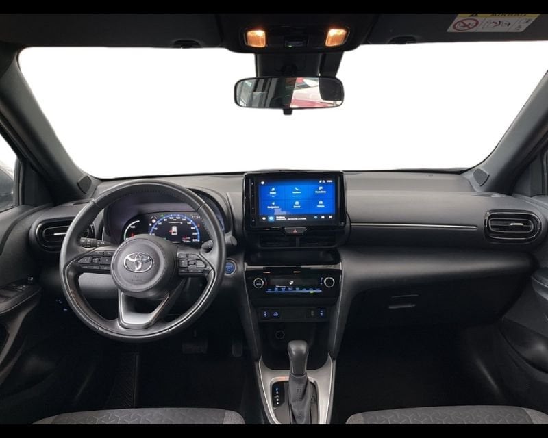Toyota Yaris Cross 1.5h Trend awd-i 116cv e-cvt usato a Torino