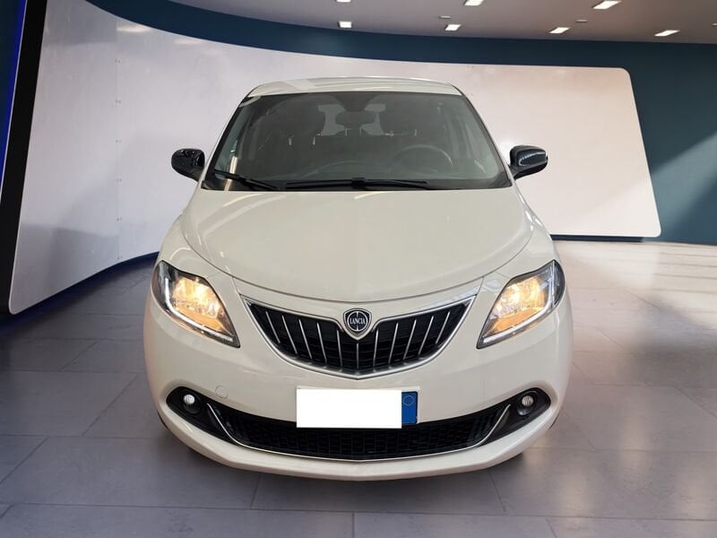 Lancia Ypsilon III 2021 1.0 firefly hybrid Gold Plus s&s 70cv 5p.ti  usato a Torino