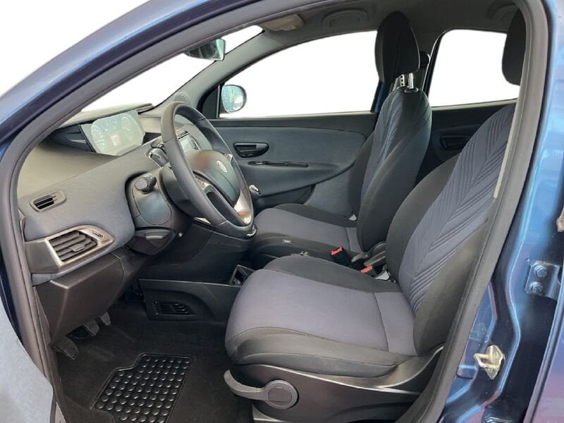 Lancia Ypsilon III 2021 1.2 Gold Gpl 69cv usato a Torino