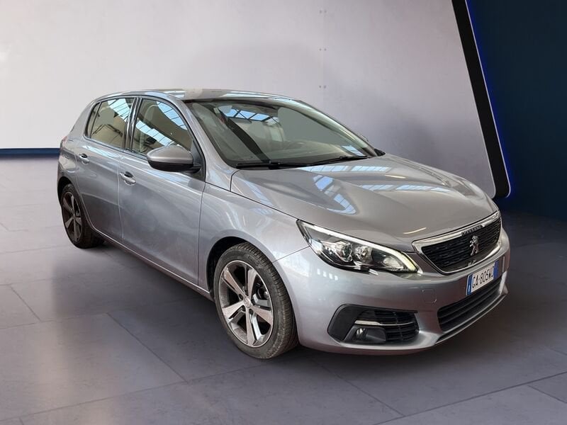 Peugeot 308 II 2018 5p 1.5 bluehdi Active s&s 100cv diesel usato a Torino