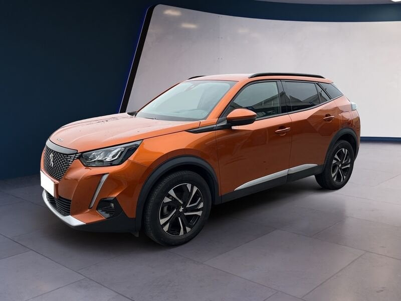 Peugeot 2008 II 2020 1.2 puretech Allure Pack s&s 100cv benzina usato a Torino