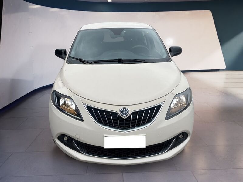 Lancia Ypsilon III 2021 1.0 firefly hybrid Gold s&s 70cv ibrida usato a Torino