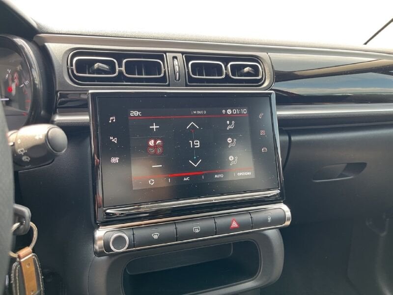 Citroën C3 III 2017 1.2 puretech Max s&s 110cv benzina usato a Torino