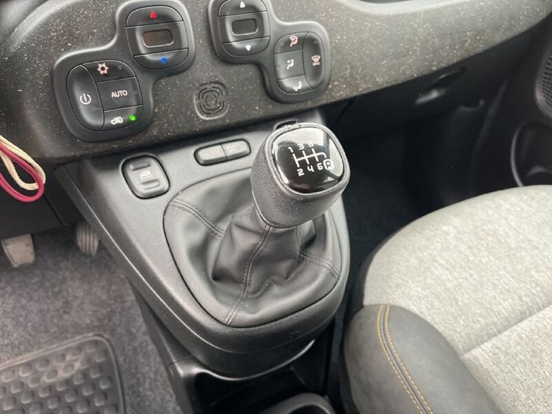 FIAT Panda Cross Panda III 2021 Cross Panda 1.0 firefly hybrid Cross s&s 70cv 5p.ti usato a Torino