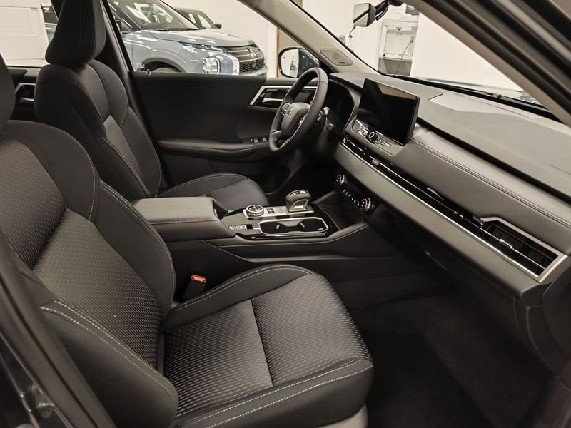 Mitsubishi Outlander PHEV 2.4L PHEV INFORM ibrido nuova - 11