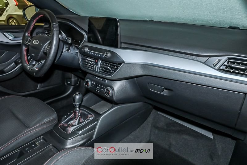 Ford Focus 1.0 ecoboost h ST-Line Design 125cv ibrido usata - 8