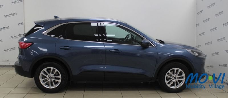 Ford Kuga 1.5 EcoBlue 120CV 2WD Connect Auto diesel usata