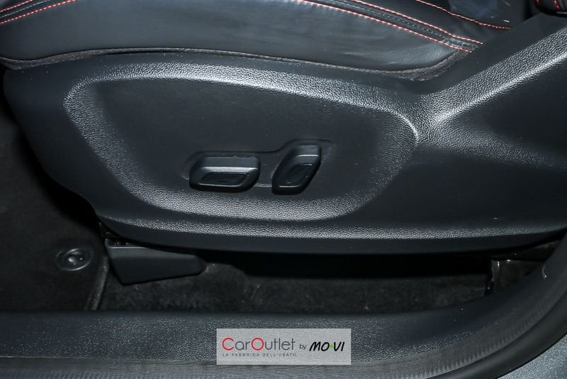 MG ZS 1.5 Luxury benzina usata - 17