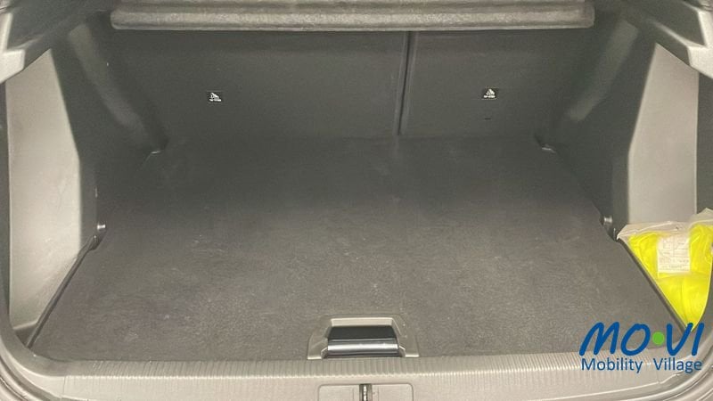 Peugeot 2008  PureTech 130 S&S EAT8 GT Benzina usata - 13