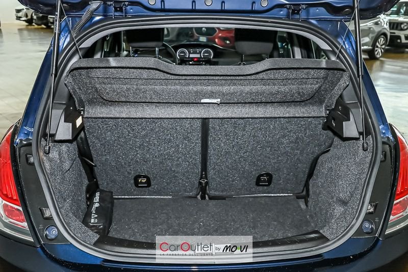 Lancia Ypsilon 1.0 FireFly 70cv S&S Hybrid SILVER ibrido usata - 5