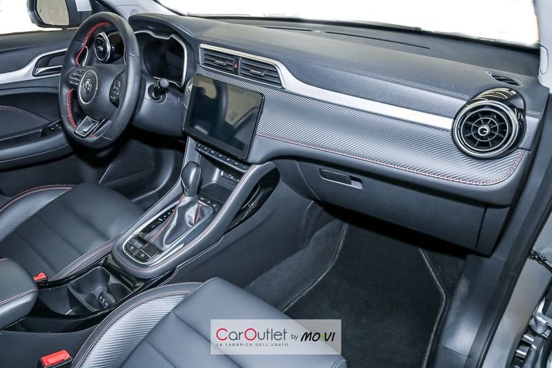MG ZS 1.0T-GDI Luxury Auto benzina usata - 10