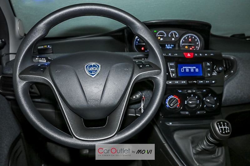 Lancia Ypsilon 1.0 FireFly 70cv S&S Hybrid SILVER ibrido usata - 11