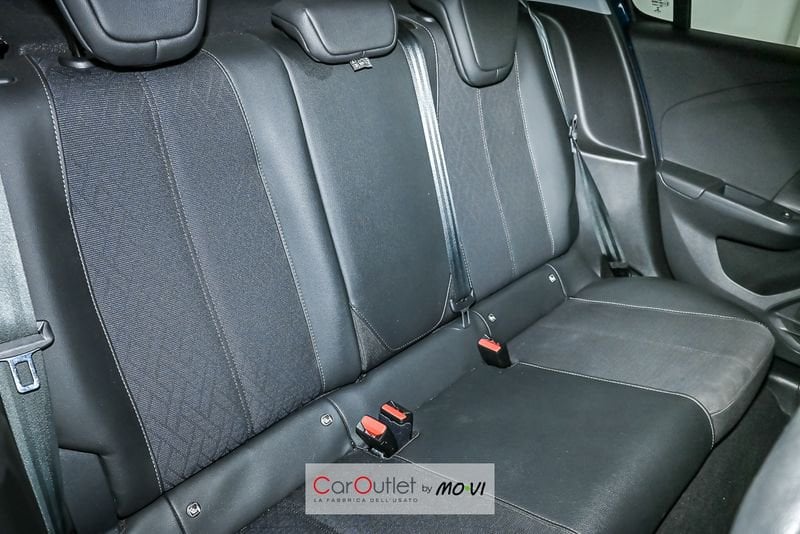 Opel Corsa 1.2 Edition 75cv MT5 benzina usata - 6