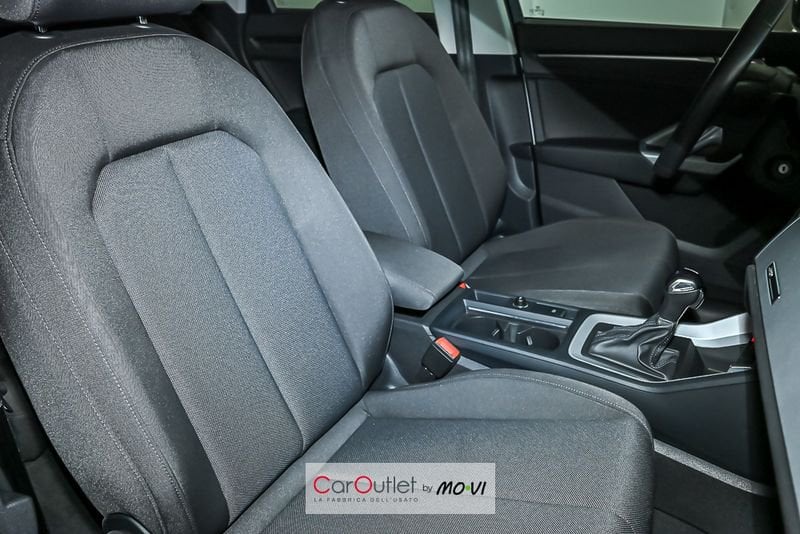 Audi Q3 45 TFSI e S tronic S Line Edition ibrido usata - 7
