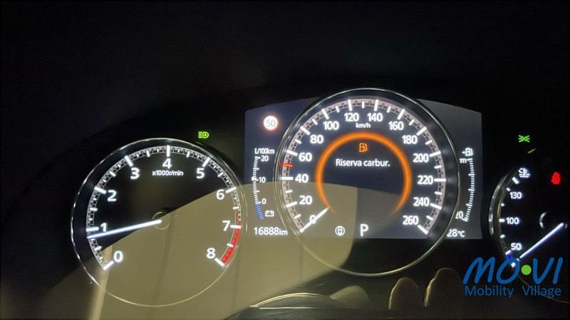 Mazda CX-30 2.0L Skyactiv-G 150cv M Hybrid Exceed ibrido usata - 13