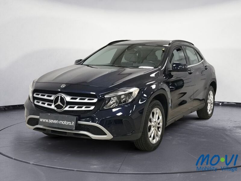 Mercedes-Benz GLA  220 Automatic 4Matic Business Benzina usata