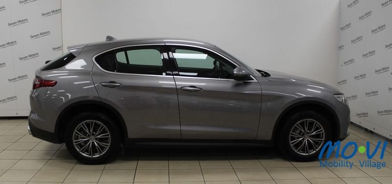 Alfa Romeo Stelvio 2.2 Turbodiesel 210 CV AT8 Q4 Executive diesel usata - 3