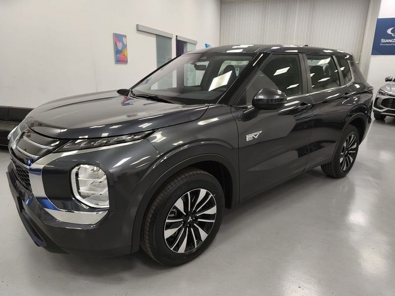 Mitsubishi Outlander PHEV 2.4L PHEV INFORM ibrido nuova