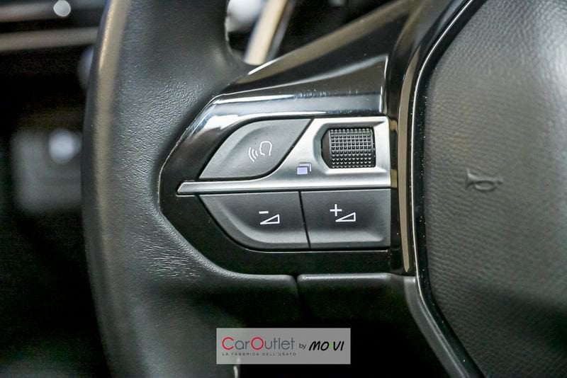 Peugeot 3008 PureTech Turbo 130 EAT8 S&S Allure Pack benzina usata - 12