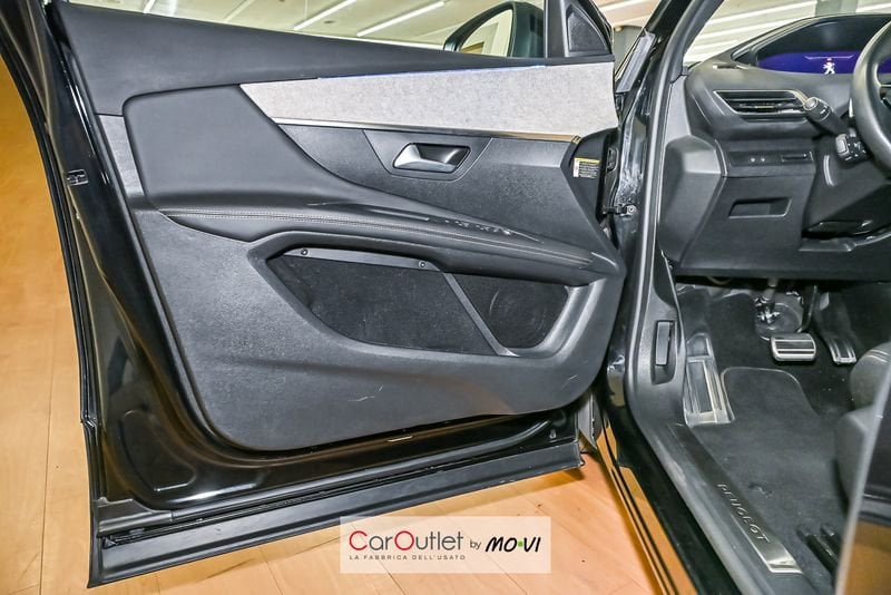 Peugeot 3008 BlueHDI 130 EAT8 GT Pack aut. diesel usata - 16