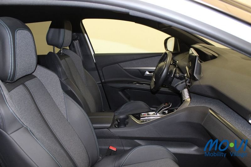 Peugeot 3008 PureTech Turbo 130 EAT8 S&S Allure Pack benzina usata - 6