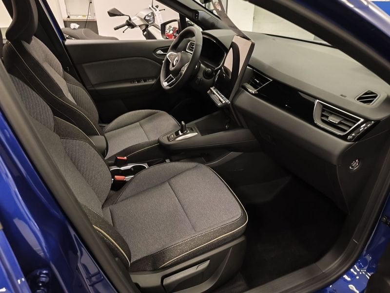 Mitsubishi Grandis 1.3L Mild Hybrid (MHEV) Intense DCT ibrido nuova - 11