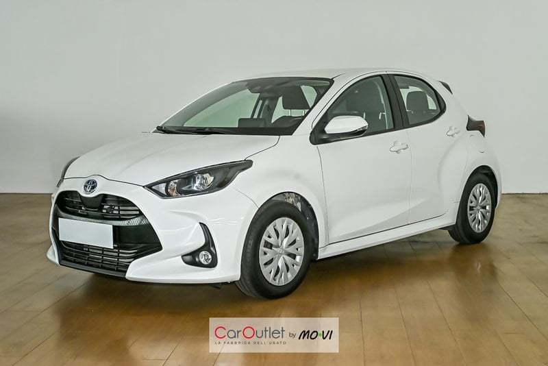 Toyota Yaris Hybrid Active MY20 ibrido usata
