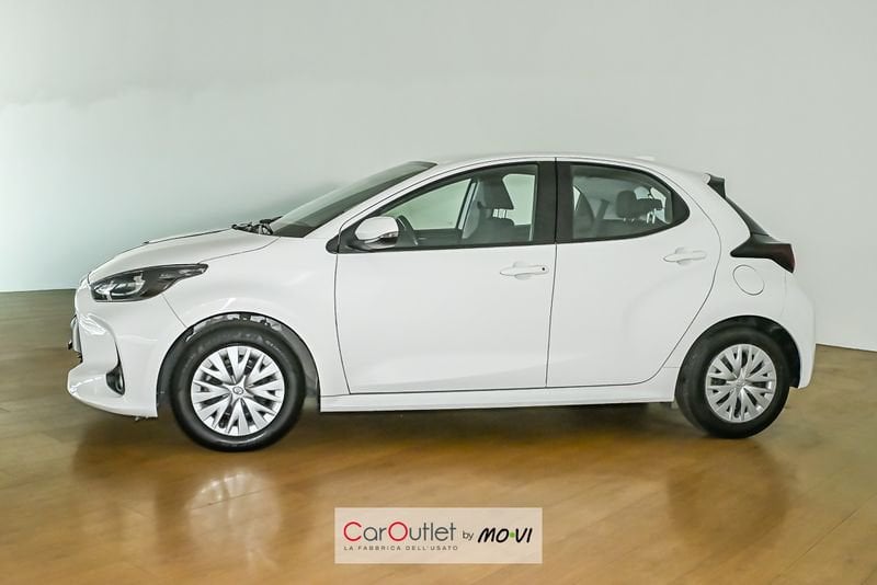 Toyota Yaris Hybrid Active MY20 ibrido usata - 2