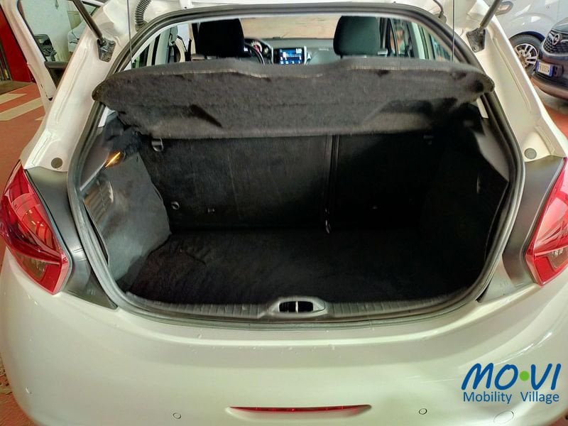 Peugeot 208 BlueHDi 100 Stop&Start 5 porte Allure Diesel usata - 12