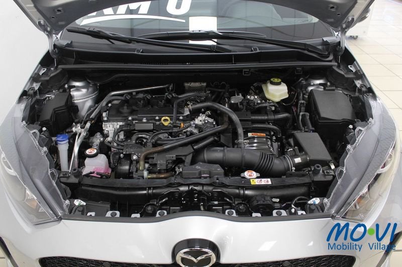 Mazda Mazda2 Hybrid Full Hybrid Electric 1.5 VVT Exclusive-Line ibrido km0 - 4